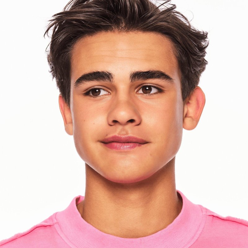 Essence Correct Conceal Under Eye Brightening Concealer 30 Tan - 35 Ml