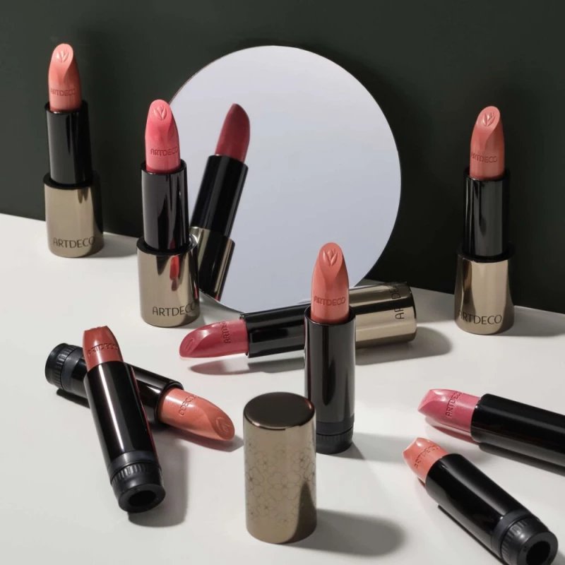 ARTDECO Couture Lipstick Silky Shiny Lipstick Refill for Couture Lipstick Case 4g 205 Fierce Fire