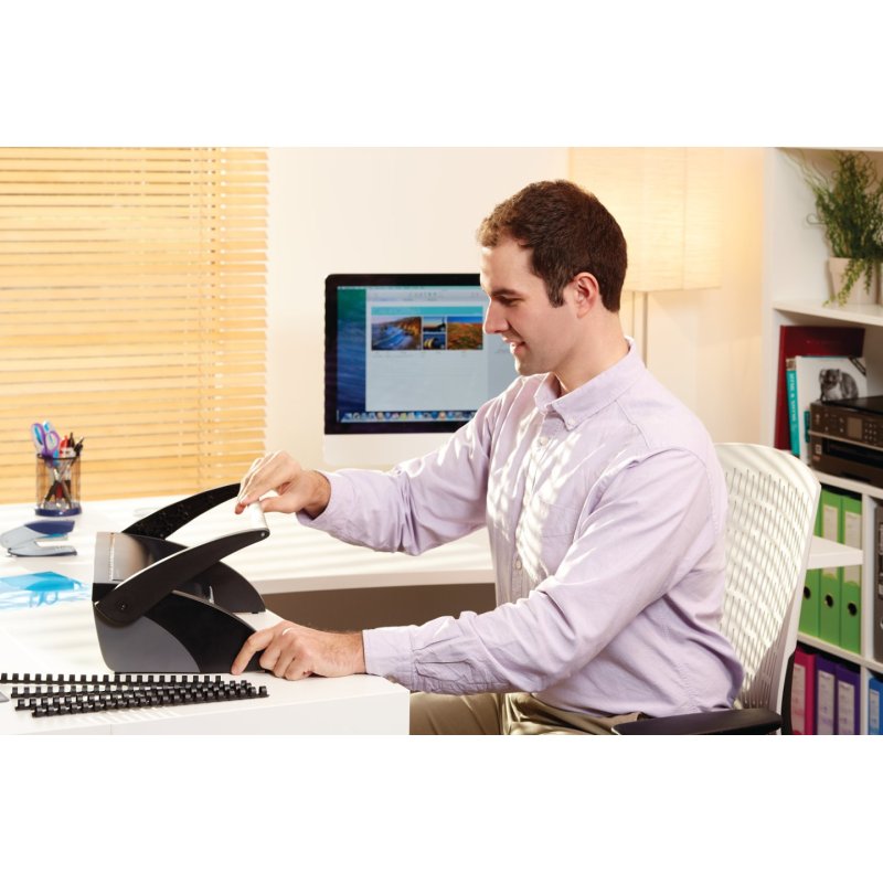 GBC CombBind C110 Comb Binder