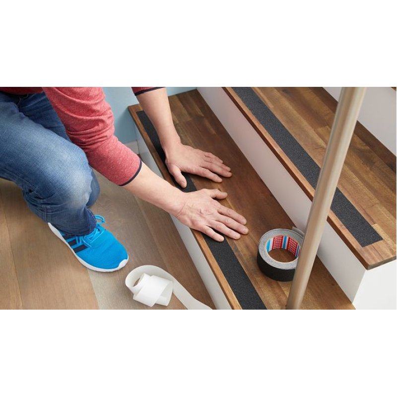 TESA 55588 Non-slip bath strip Black