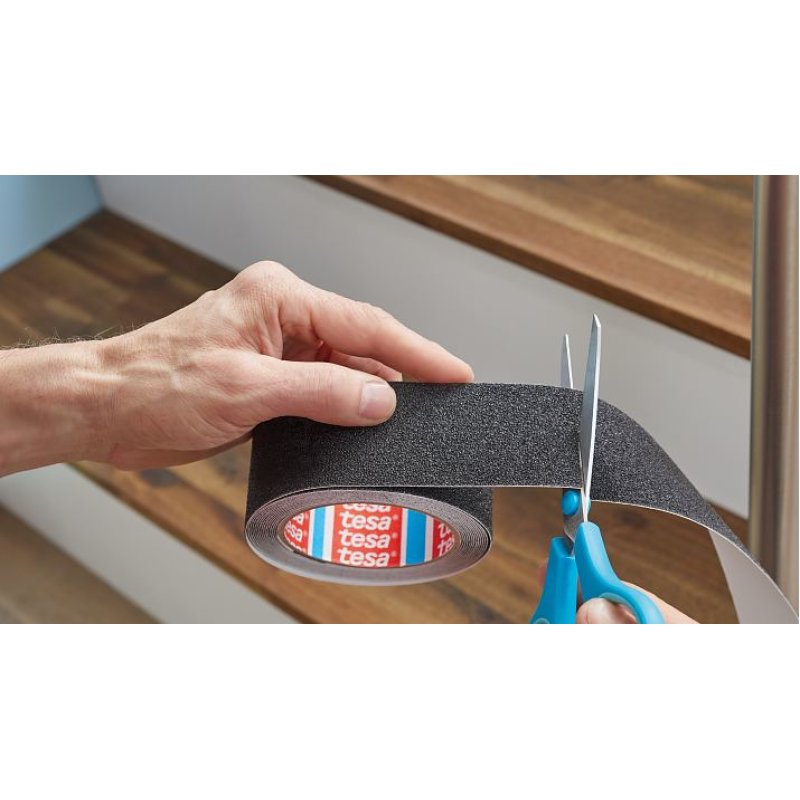 TESA 55588 Non-slip bath strip Black