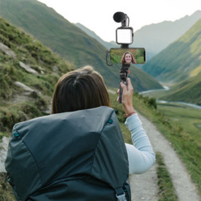 LogiLink Vlogger-Starter-Kit, with LED Light, microphone and handle