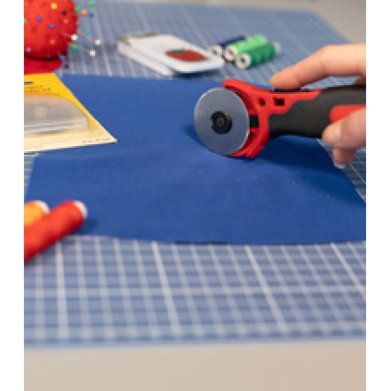 KLEIBER Cutter rotatif, diamètre lame: 45 mm, noir/rouge