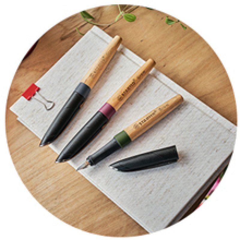 STABILO Stylo plume Grow, bleu myrtille / hêtre