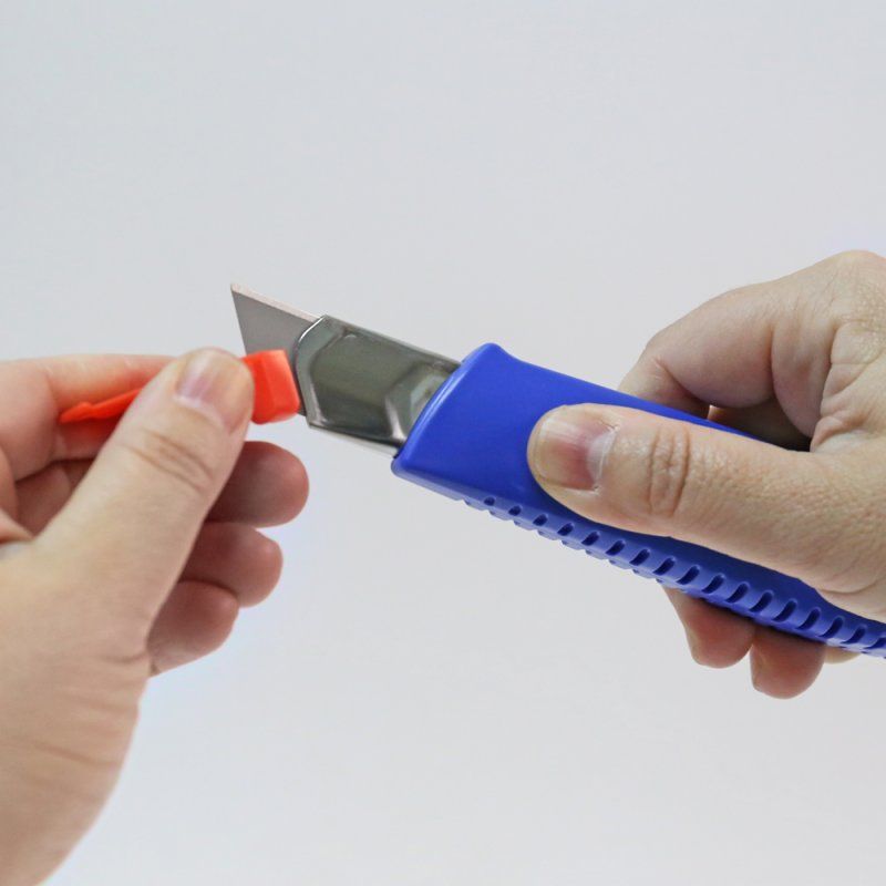 NT Cutter Vivid L Assorted colours Snap-off blade knife