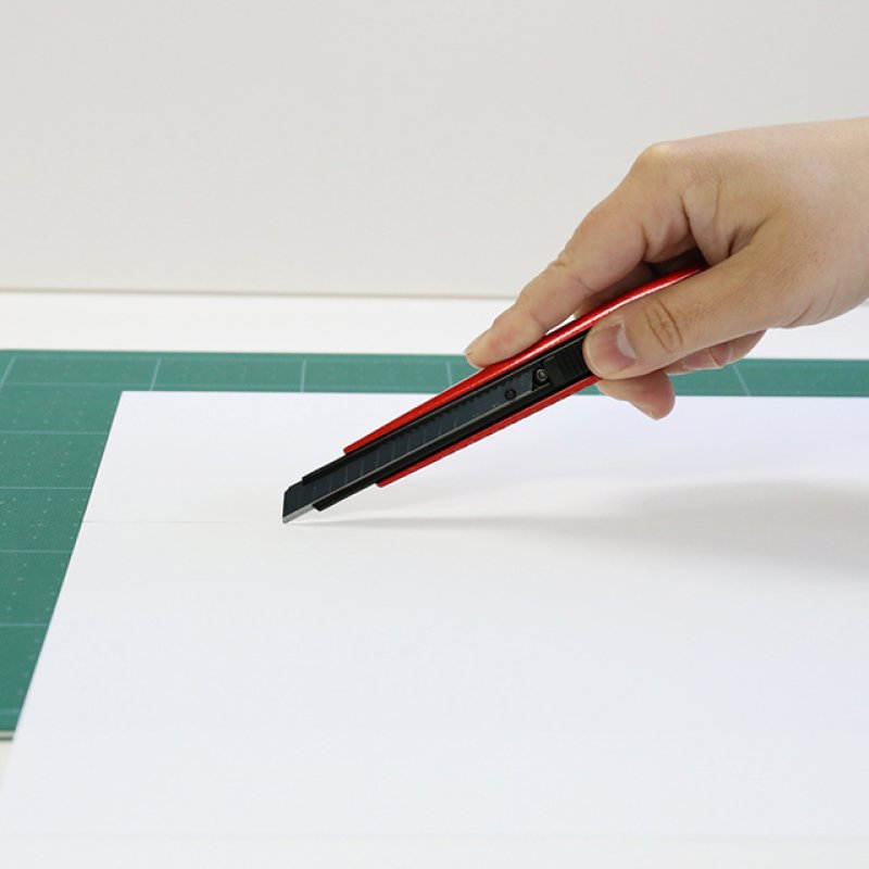 NT Cutter Premium G A Rouge Couteau à lame universelle