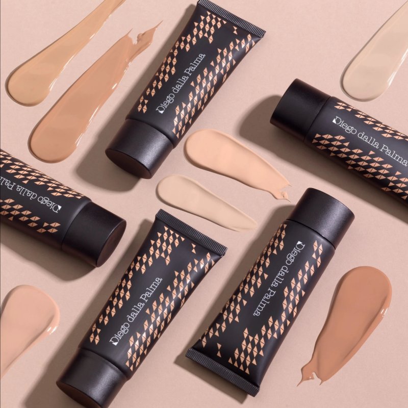 Diego dalla Palma Camouflage corrector - Concealing foundation body and face, Natural light 301N