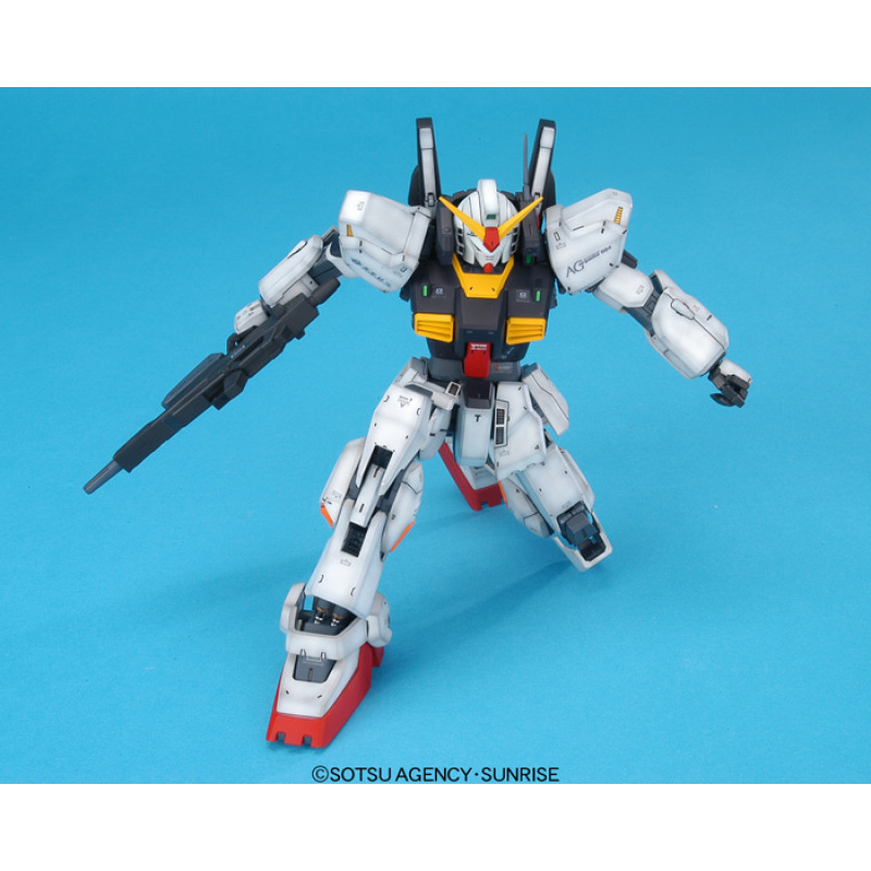 GUNDAM - Model Kit - MG 1/100 - Gundam Mk-II Ver. 2.0 - 18CM