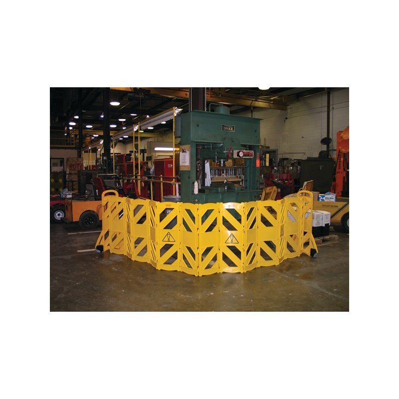 Rubbermaid MOBILE BARRIER, 13 FEET, YELLOW