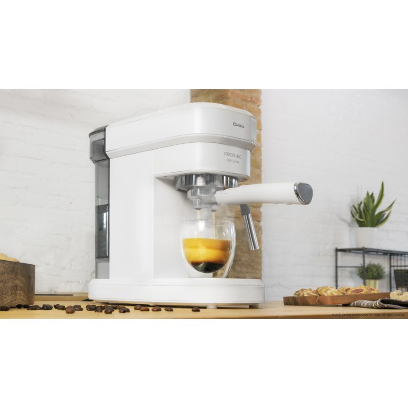 Cecotec Cafelizzia 790 Espresso machine 1.2 L