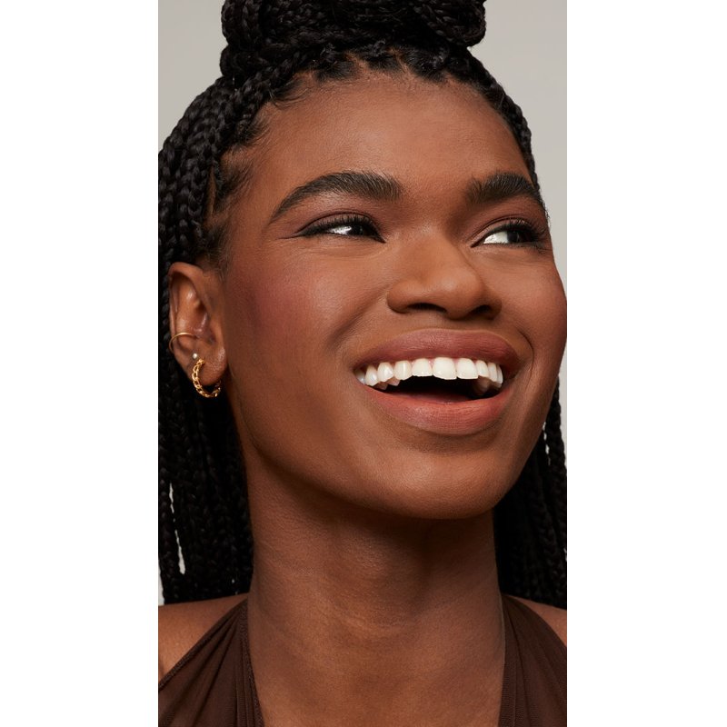 Revlon ColorStay Flex Wear Full Cover Concealer with Hyaluronic Acid and Vitamin E 05 Fair