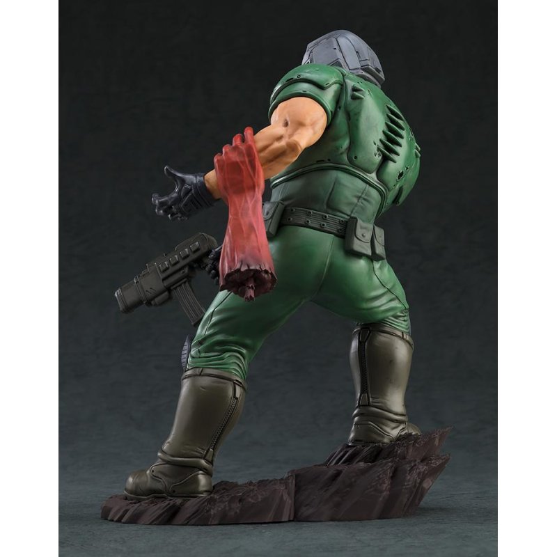 DOOM - Doom Marine - Pop Up Parade SP 20cm