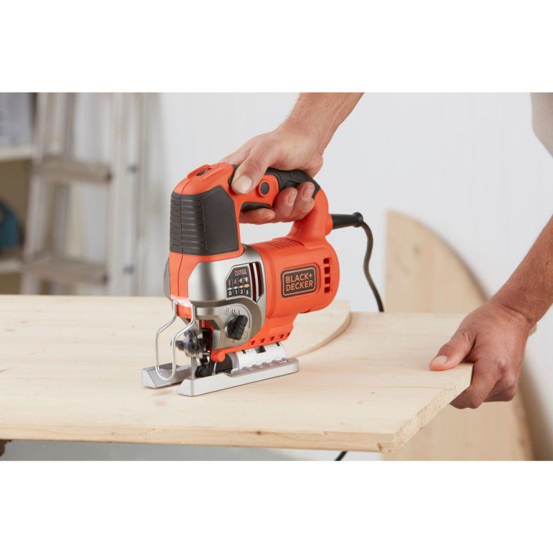 Black & Decker BES610-QS scie sauteuse