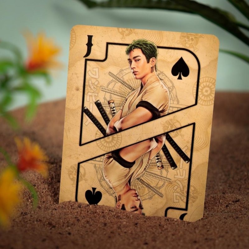 ONE PIECE NETFLIX - Jeu de cartes à jouer (52 cartes 2 jokers)