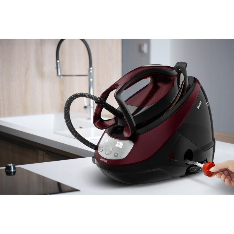 Tefal GV9230 Steam Iron