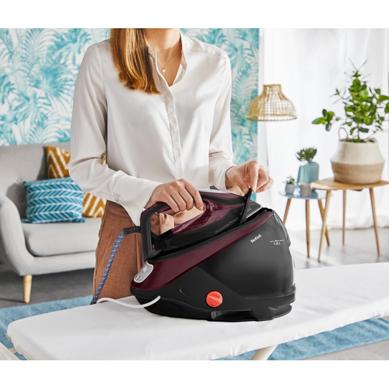 Tefal Pro Express Protect GV9230 2600 W 1.8 L Black, Burgundy