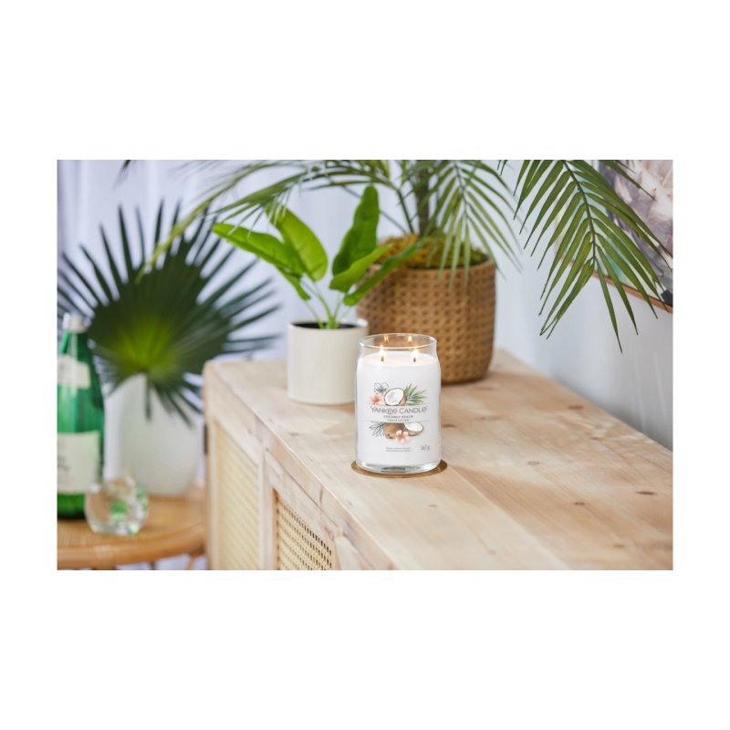 Yankee Candle Signature Scented Candle | Coconut Large Long Burn Candle