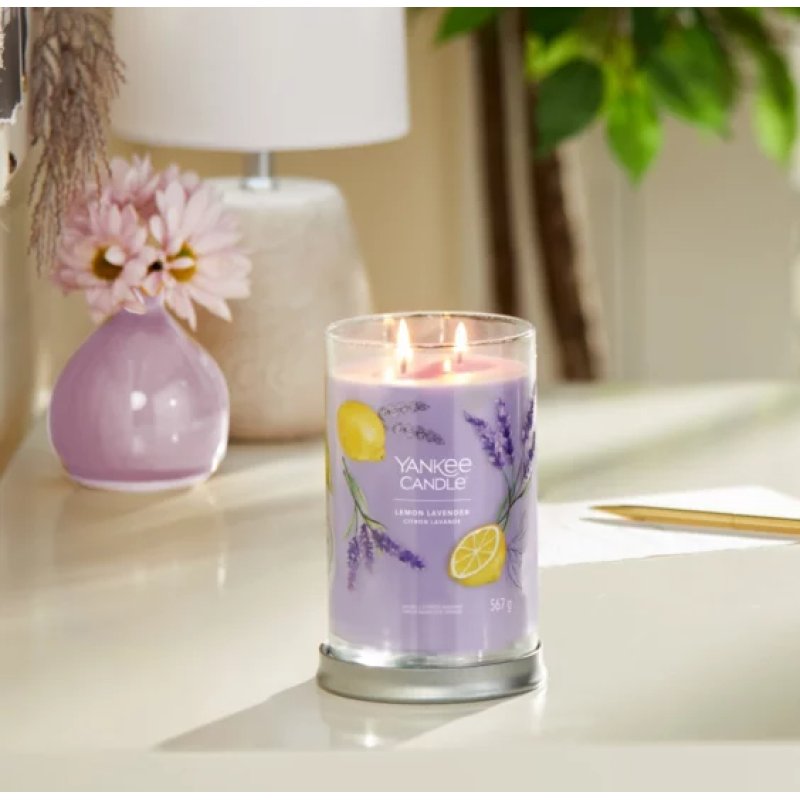 Yankee Candle 1630038E bougie en cire Cylindre Violet 1 pièce(s)