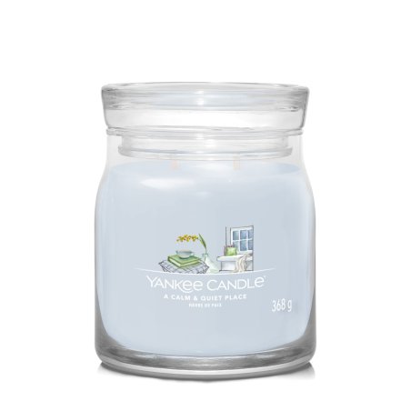 Yankee Candle Signature Scented Candle | A Calm & Quiet Place Medium Jar Candle