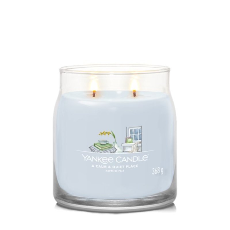 Yankee Candle Signature Scented Candle | A Calm & Quiet Place Medium Jar Candle