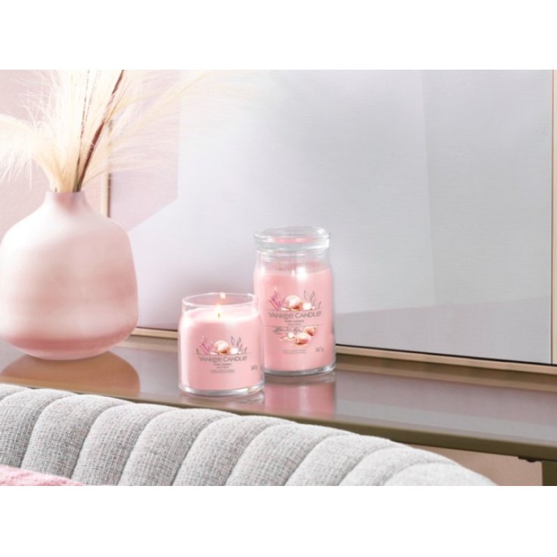 Yankee Candle Signature Scented Candle | Pink Sands Medium Jar Candle With