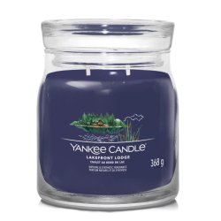 Yankee Candle Signature Scented Candle | Lakefront Lodge Medium Jar Candle With