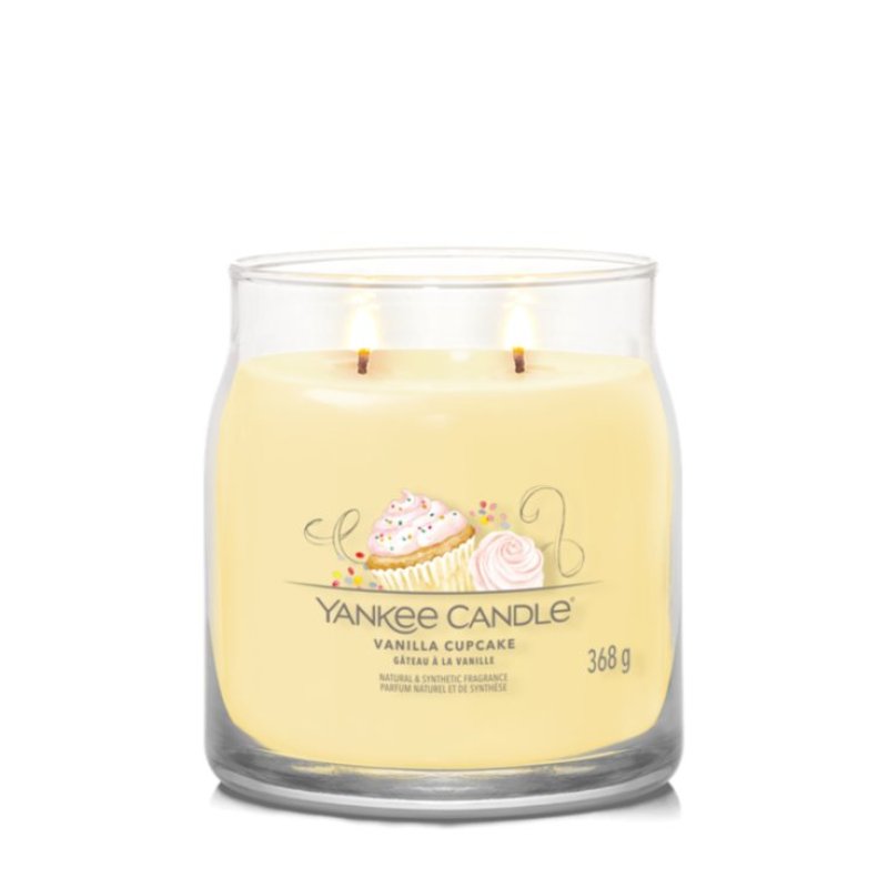 Yankee Candle Signature Scented Candle | Vanilla Cupcake Medium Jar Candle With