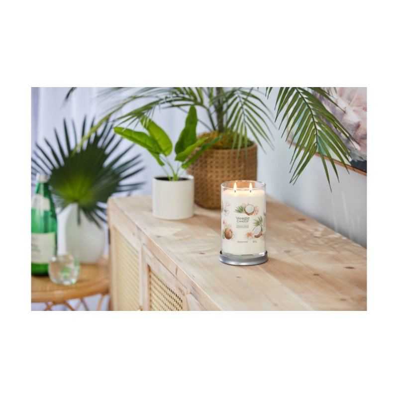 Yankee Candle Signature wax candle Cylinder Coconut, Pineapple, Vanilla White 1 pc(s)