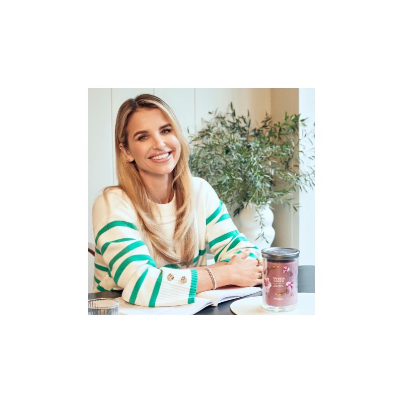 Yankee Candle Signature Scented Candle | Wild Orchid Large Tumbler Candle With