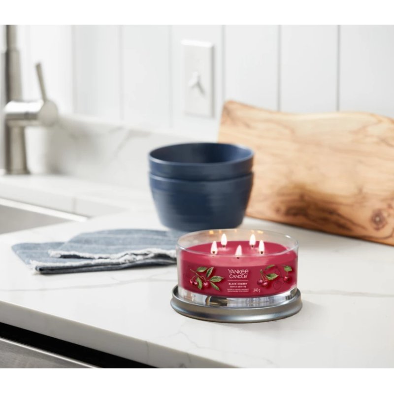 Yankee Candle Black Cherry Medium 5-Wick Jar Candle