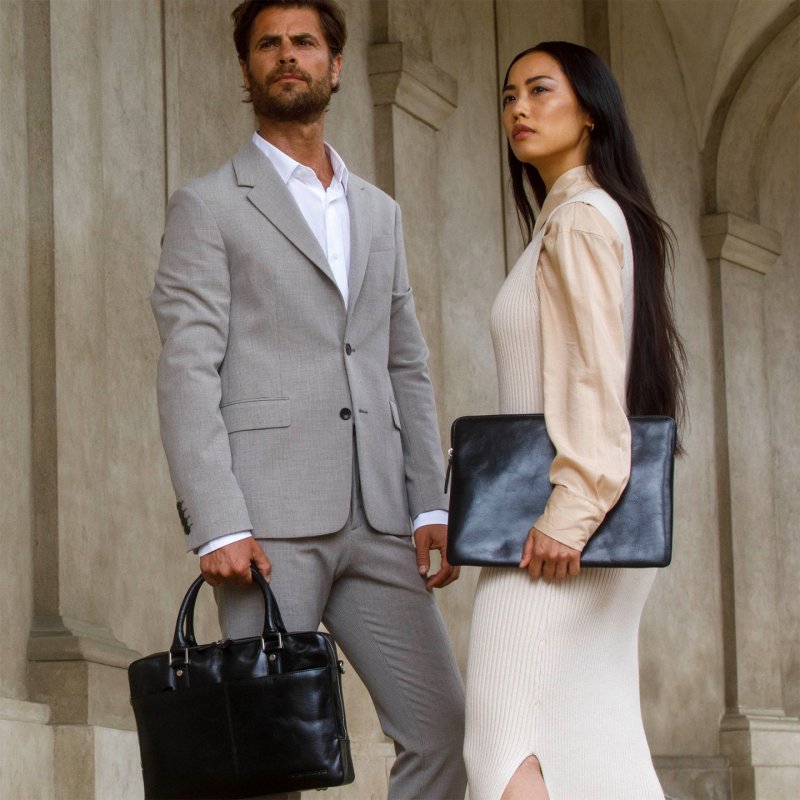 dbramante1928 - 16 MB Pro (21)/15 Laptop Skagen Pro (2nd Gen)