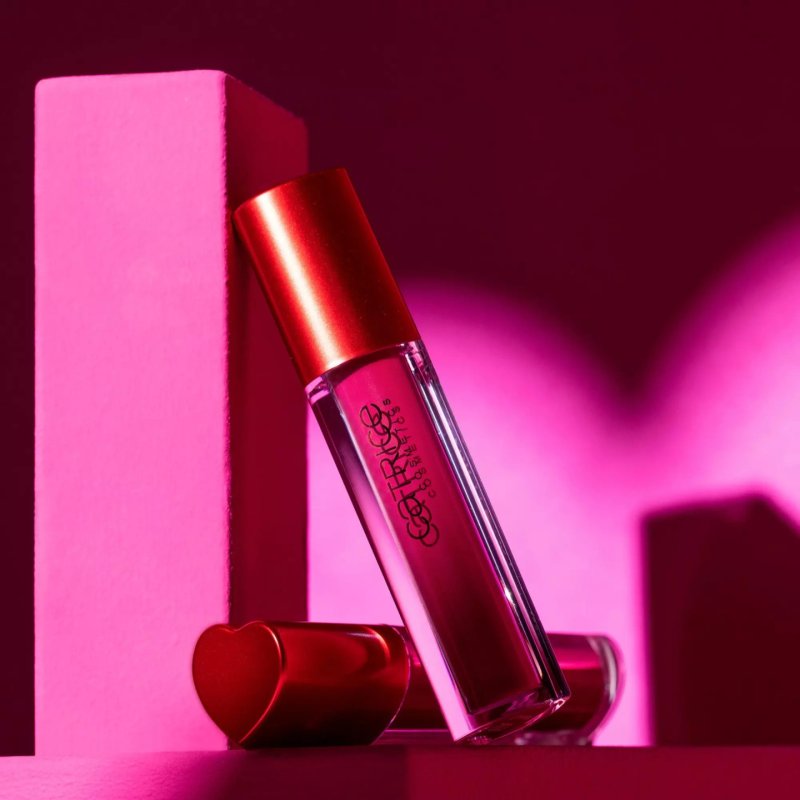 Catrice HEART AFFAIR Matte Liquid Lipstick C02 Red Vegan Oil-Free Paraben-Free 4.5ml