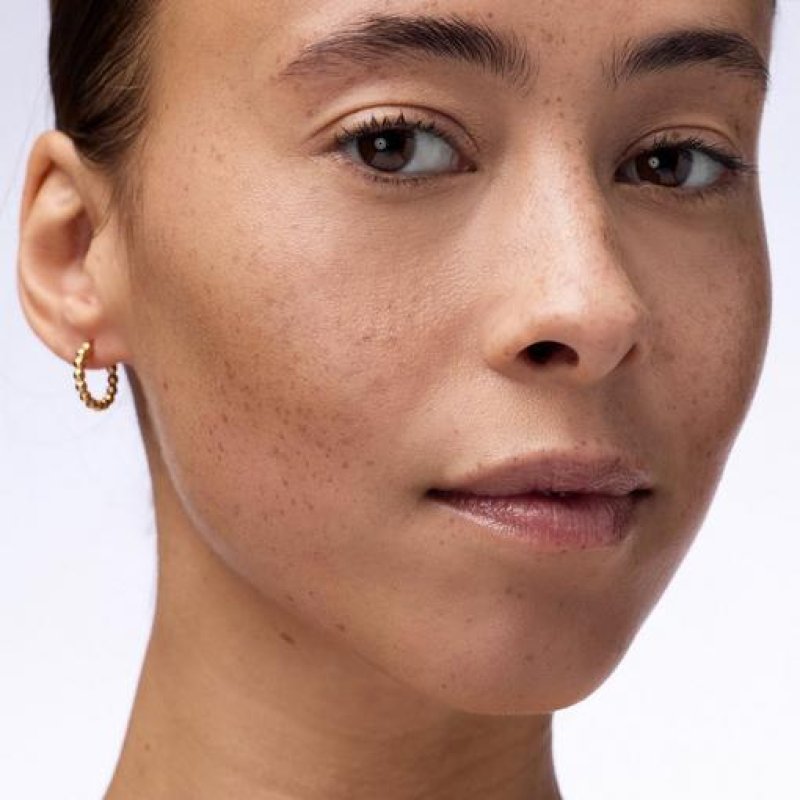 Catrice Soft Glam Filter Stick Base No. 020 Nude Softening Radiant