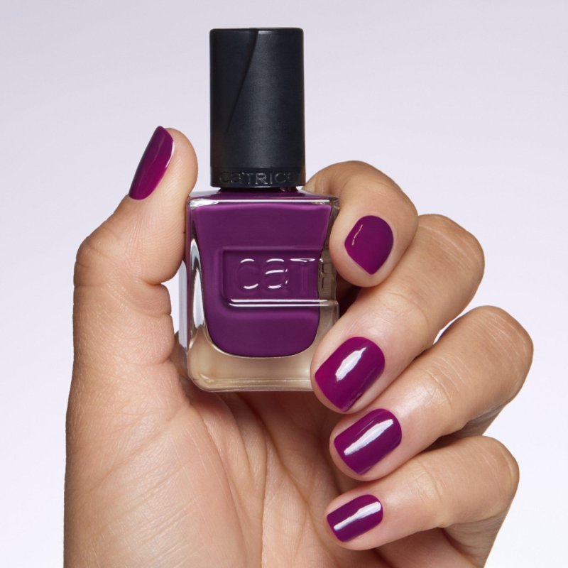 CATRICE GEL AFFAIR vernis à ongles Violet