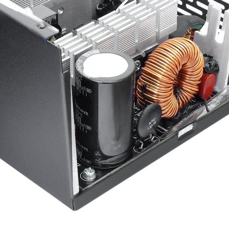 Thermaltake Smart BX1 unité d'alimentation d'énergie 650 W 24-pin ATX ATX Noir