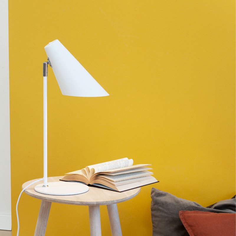 Dyberg-Larsen - Cale Table Lamp - Matte White - Height: 45 cm, Width: 20 cm, Base Diameter: 15 cm