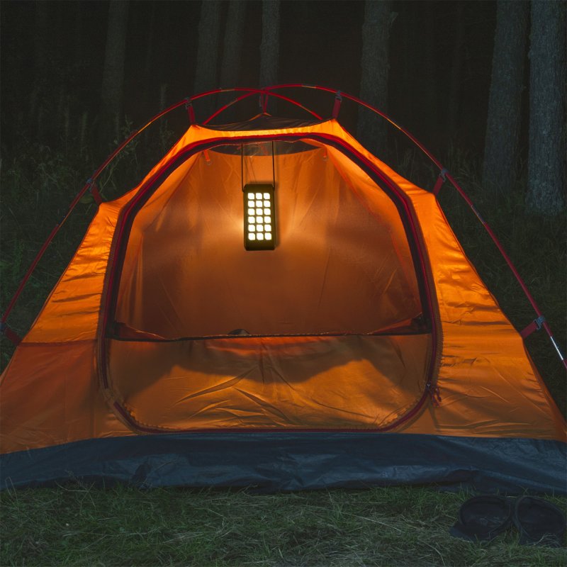 4smarts Solar Powerbank TitanPack Flex 10000mAh. Stand. Lampe