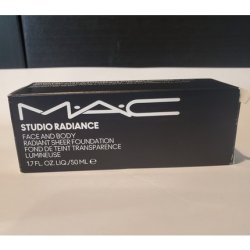 MAC Studio Radiance Face & Body Radiant Sheer Foundation 1.7oz C5