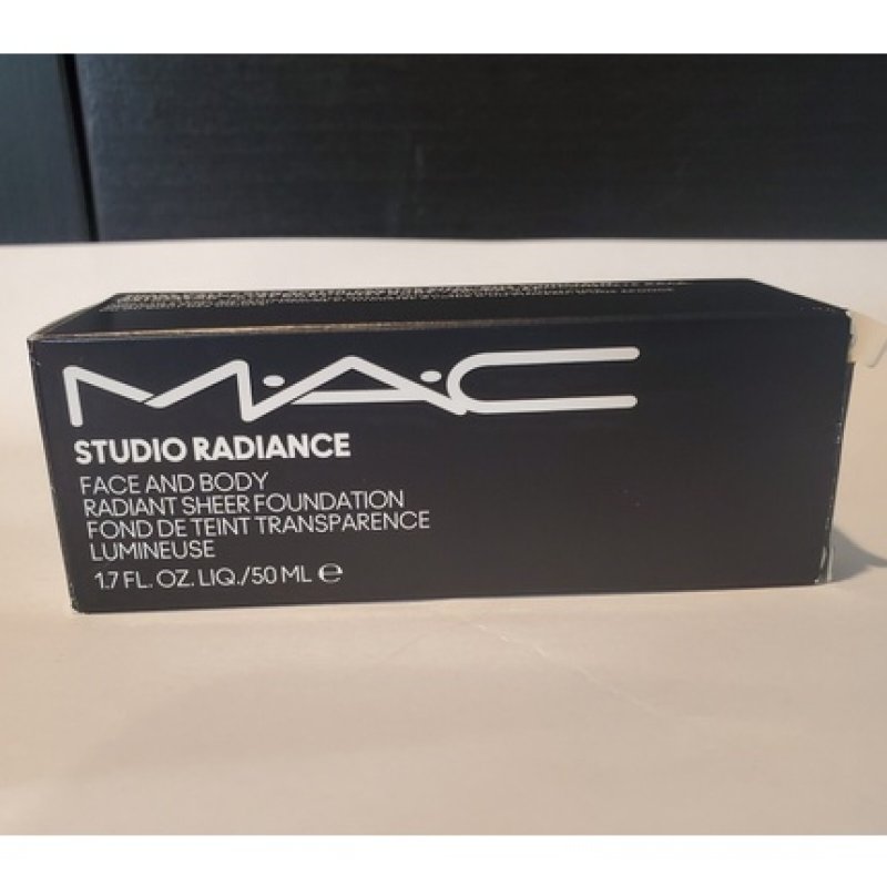 MAC Studio Radiance Face & Body Radiant Sheer Foundation 1.7oz C5