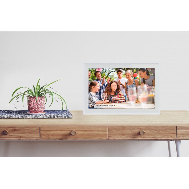 STOCK3-Braun Photo Technik 21259 cadre photos numériques Blanc 25,6 cm (10.1") Écran tactile Wifi