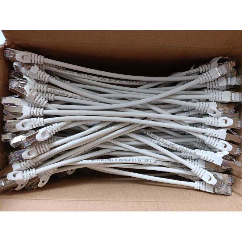 Equip Patchkabel Cat6 100x/set S/FTP 2xRJ45 0.25m ws LSZ