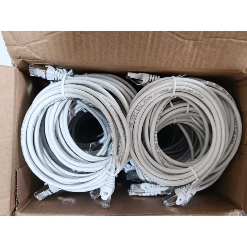 Equip 635512 câble de réseau Blanc 3 m Cat6 S/FTP (S-STP)