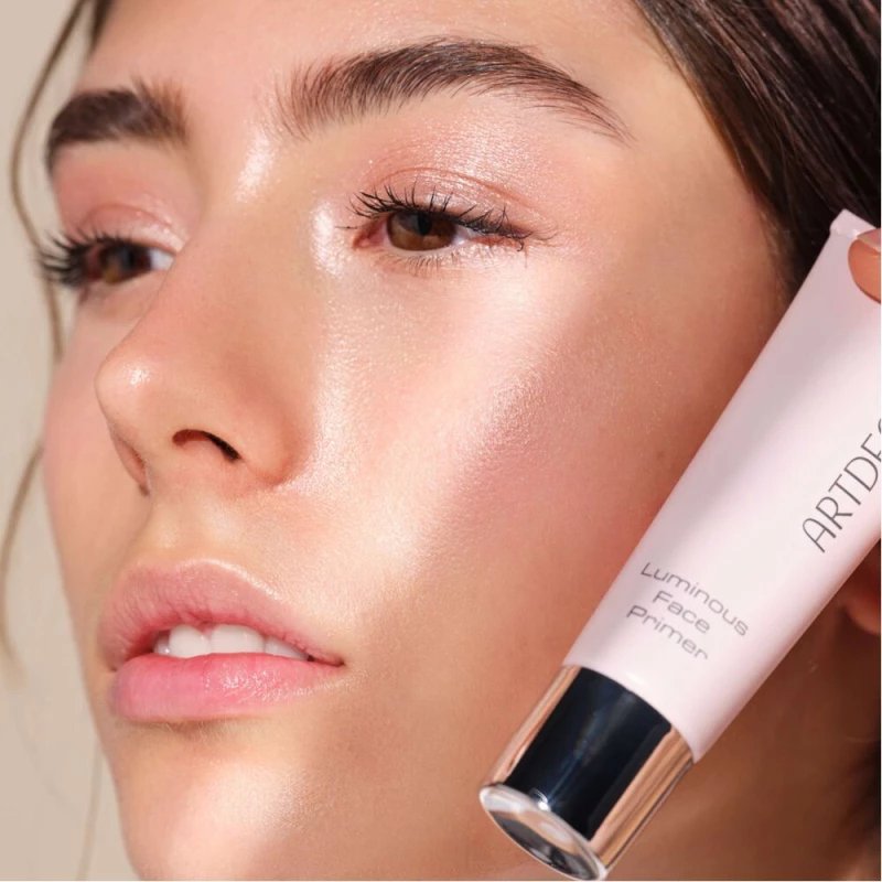 ARTDECO Luminous Face Primer for a Perfect Complexion with Natural Glow 25ml