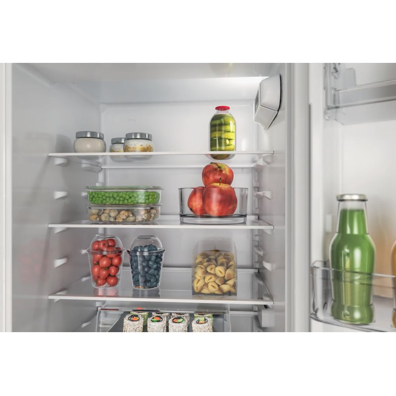 Whirlpool WHC18D071A1 FR Built-in 268 L E White