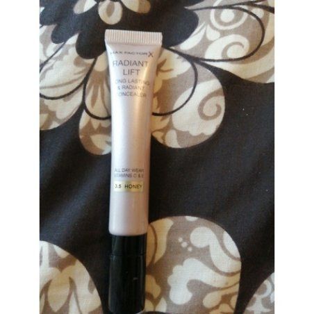 Max Factor Radiant Lift Long Lasting and Radiant Concealer 3.5 Honey