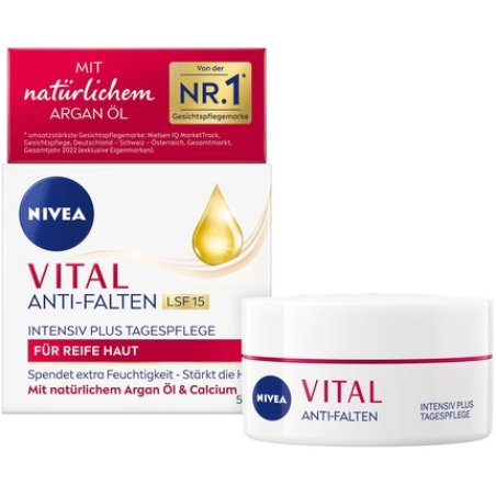 NIVEA VITAL Anti-Wrinkle Intensive Plus Day Care SPF 15 Face Care for Mature Skin with Natural Argan Oil and Calcium