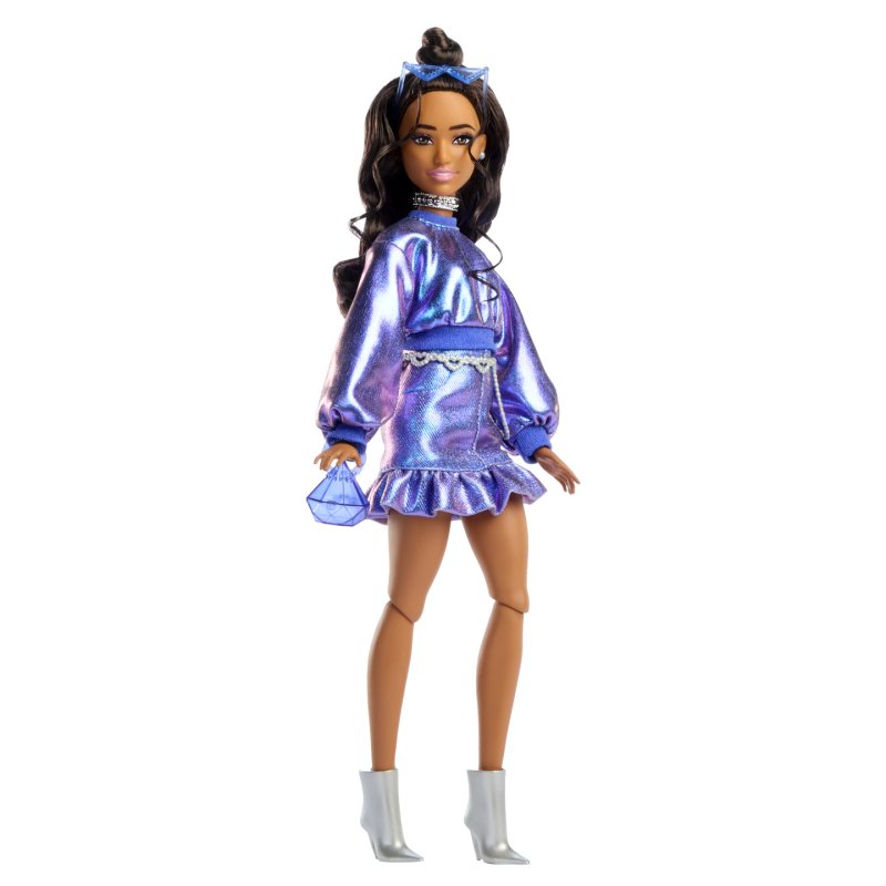 Barbie Deluxe Style im blauen Metallic Outfit