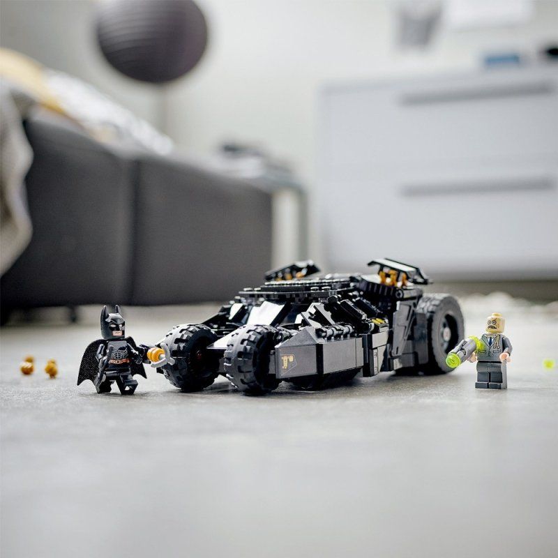 LEGO - DC Batman - Batmobile Tumbler: Scarecrow Showdown (76239)