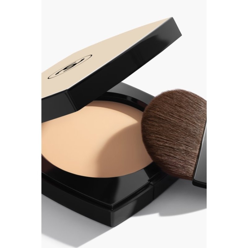 CHANEL Les Beiges face powder 12 g B20