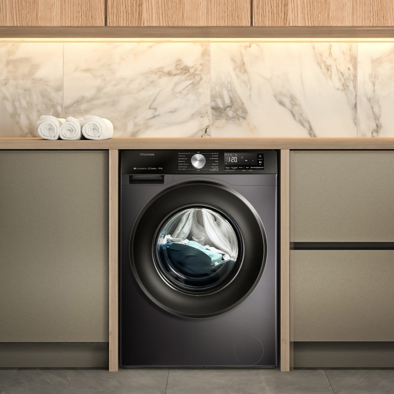 Hisense WD3S8043BB3 washer dryer Freestanding Front-load Black D